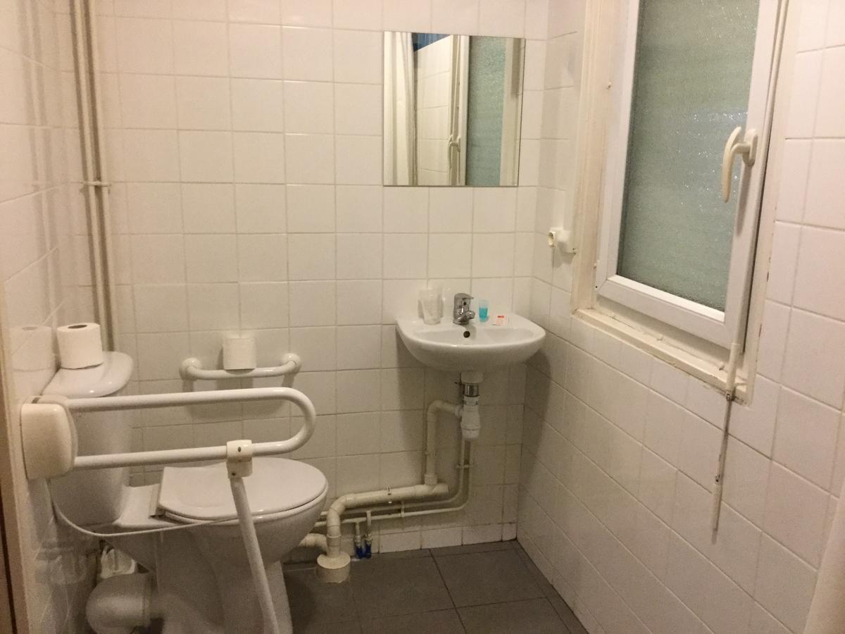 Be Myhotel Эврё Экстерьер фото
