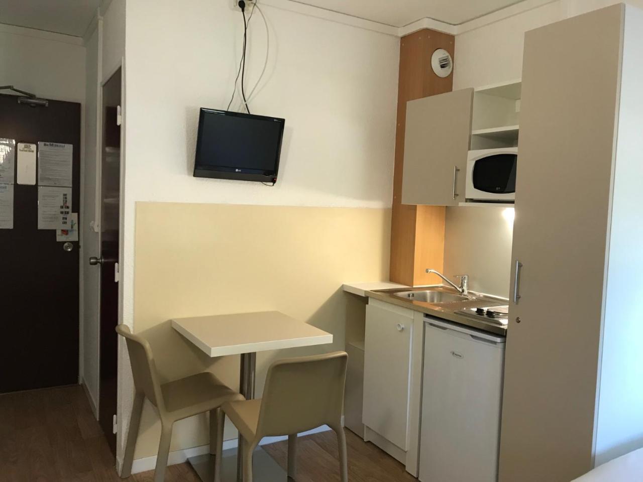 Be Myhotel Эврё Экстерьер фото